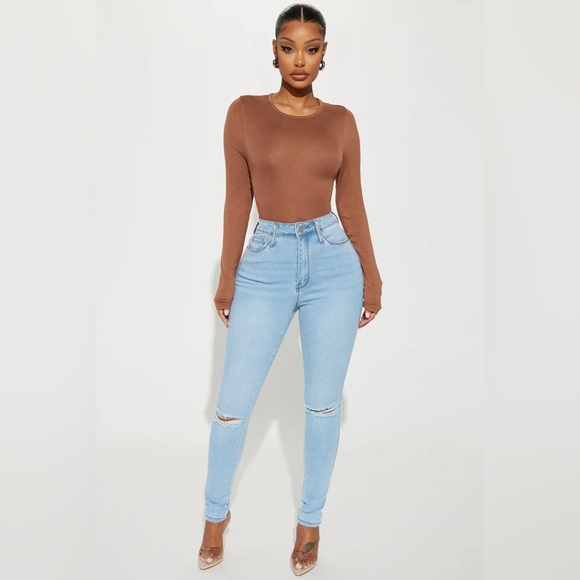 Brand new Fashion Nova stretch skinny jeans - Picture 1 of 8